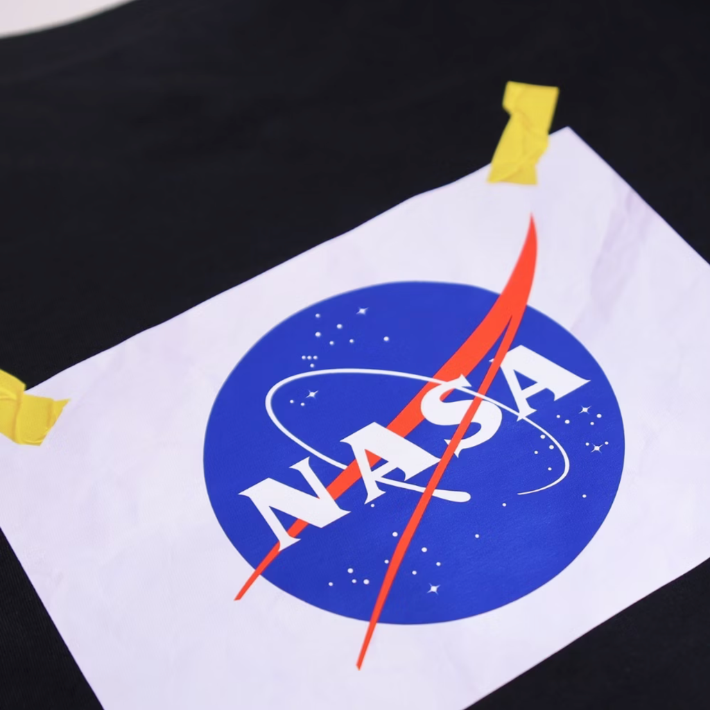 NASA工讀生T恤7