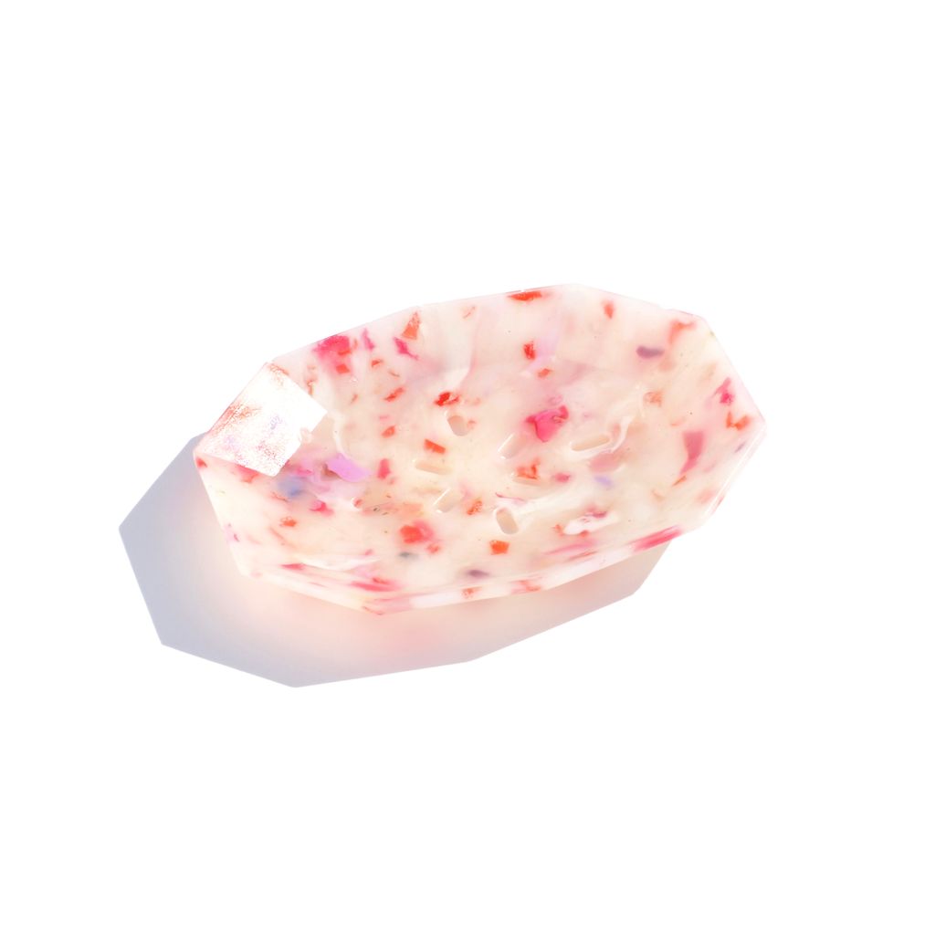 buoy_soapdish_creampink