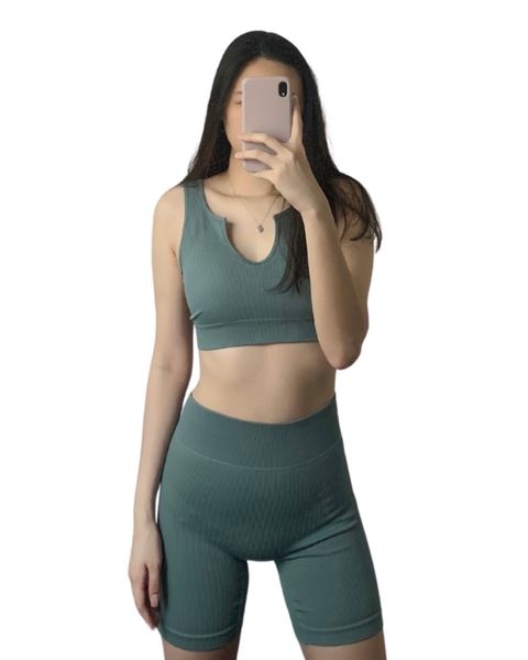 Laura U-Collar Set