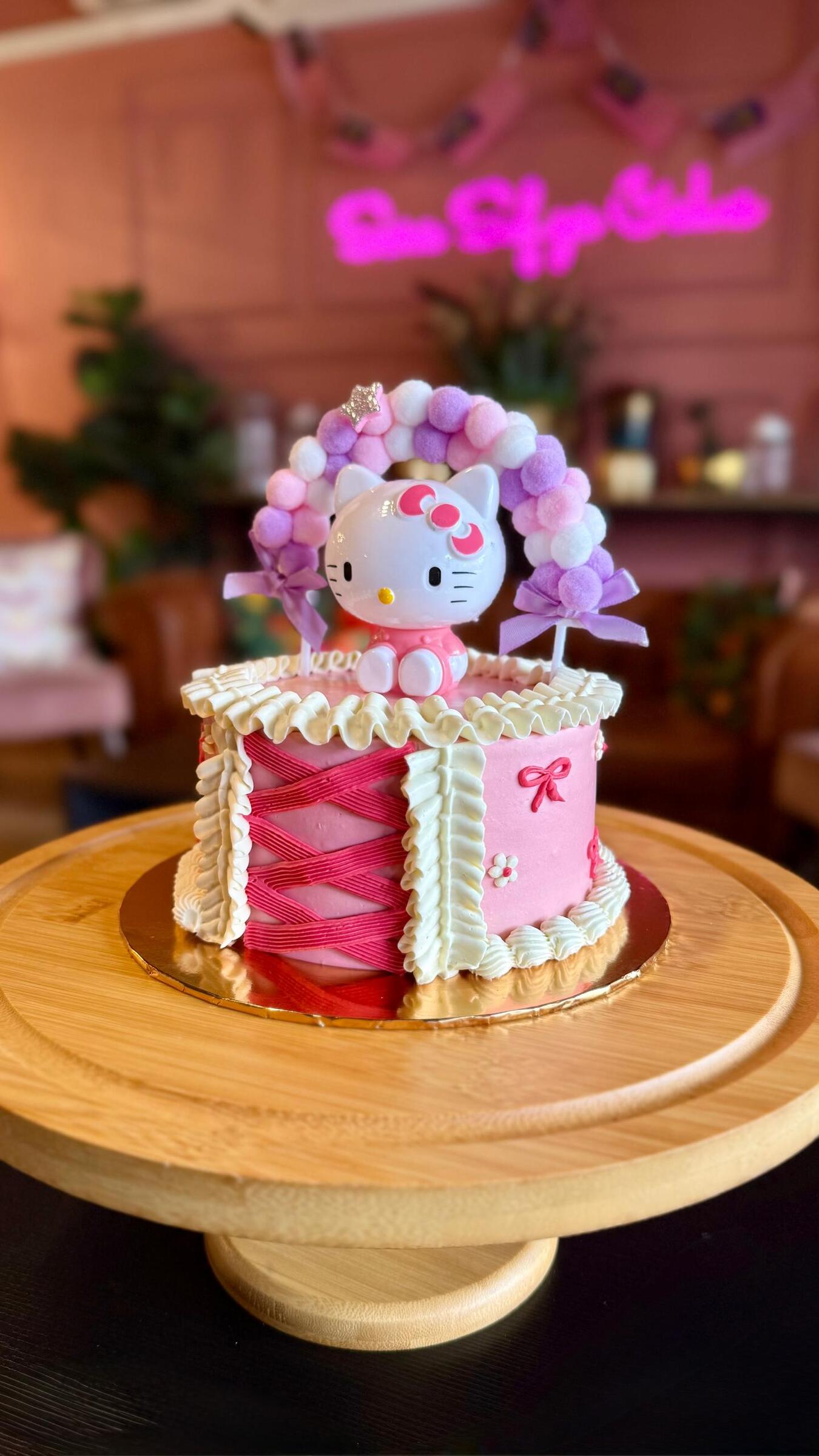 hello kitty