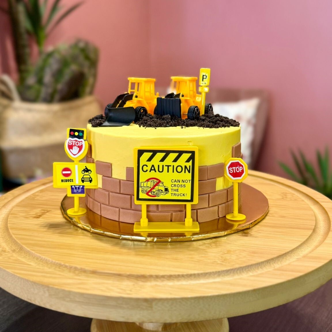 WhatsApp Image 2025-10-30 at 6.11.04 PM (2)