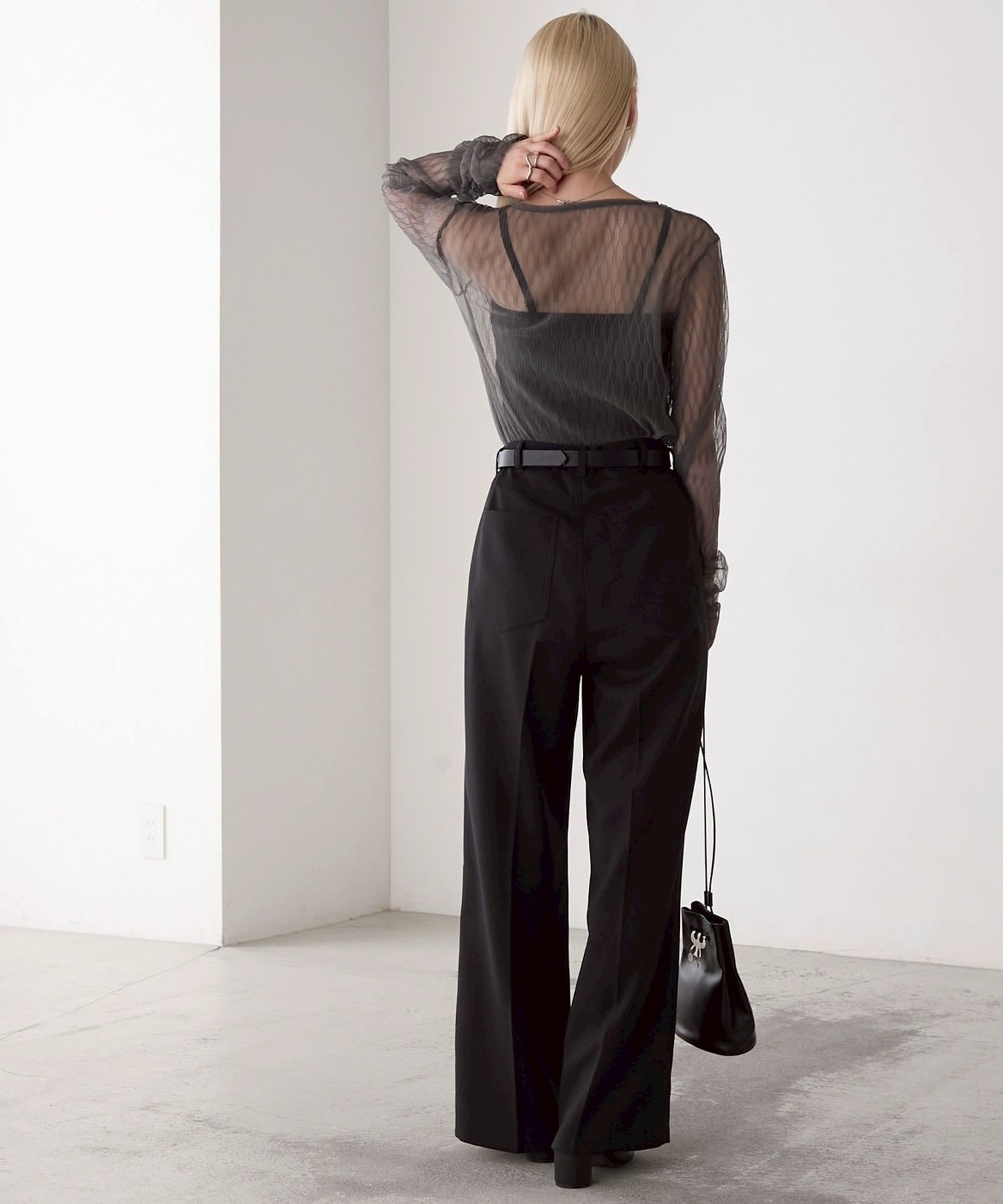 A9156037-08F2-415D-B074-D3FD457BFF8E