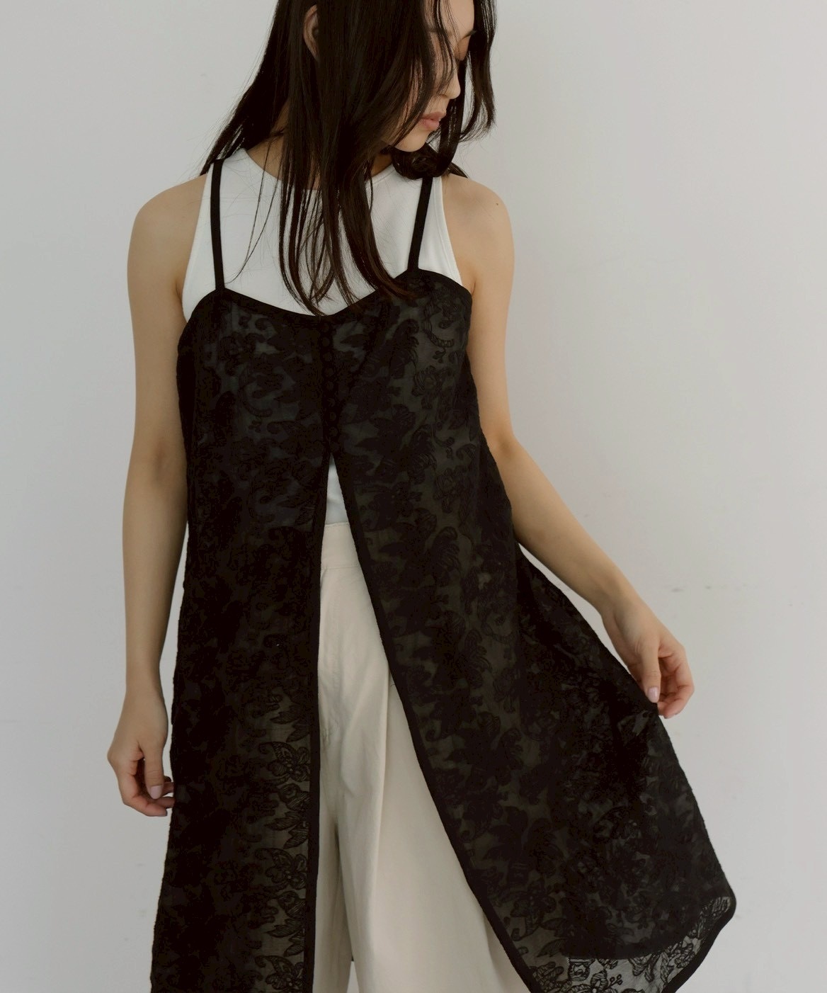 82D5AF23-8A9F-4444-B492-9D5E258B7428