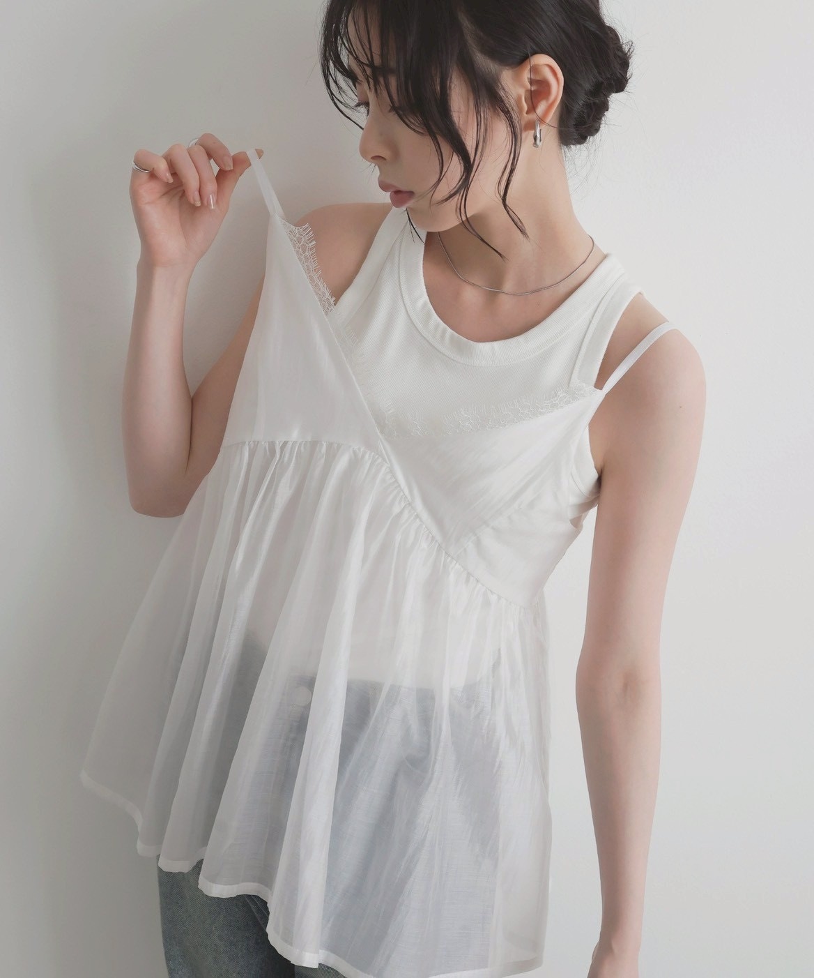 B5AA5E96-1EF4-4F59-B609-8D7E8548860E