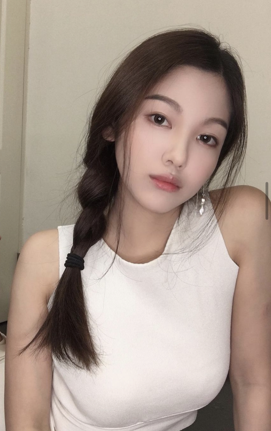 DD2CD46E-6F1D-43CC-8C2B-DB9F7514B58C