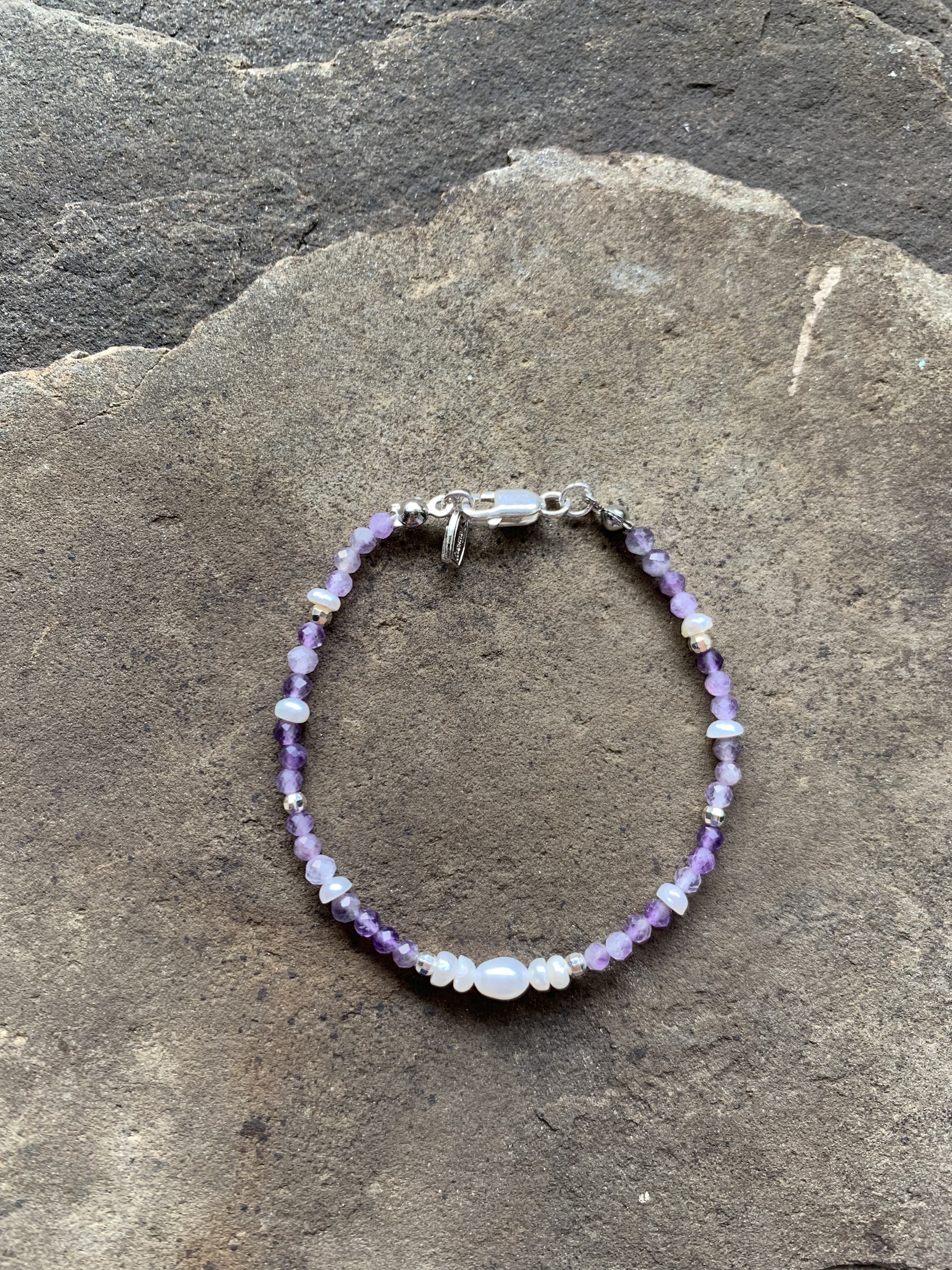 5522D551-95AC-4199-A9D4-24EE490B12F6