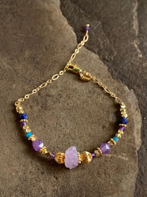 DE1F2306-1C72-4C6F-ADBE-388FA59FEFD5