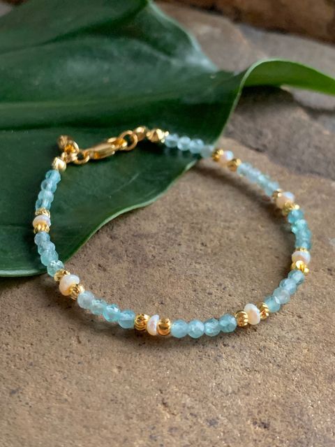 4861FFF9-133C-4B76-8E3E-39AD121E5B95