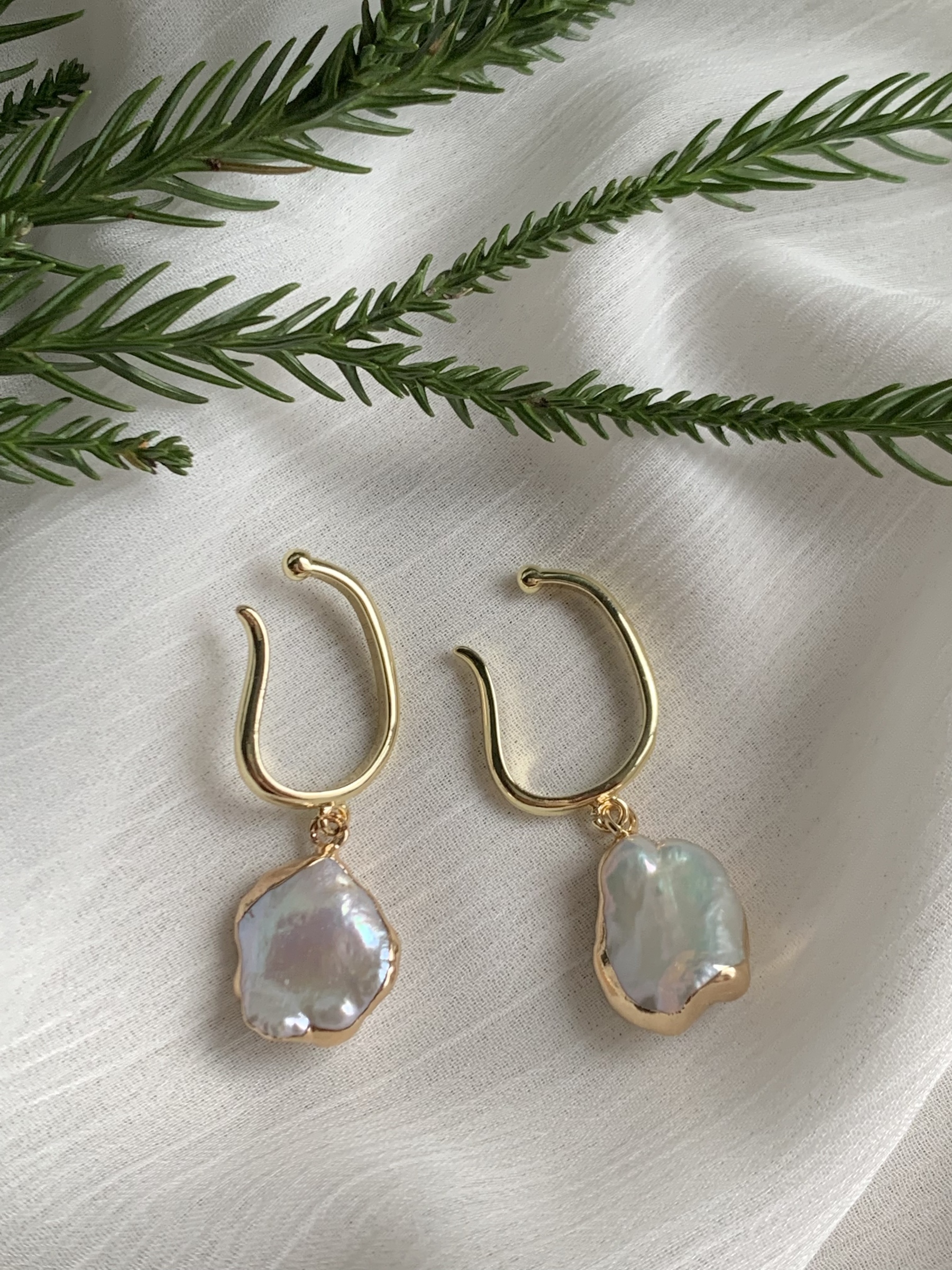 339A7161-D436-44B8-B8D6-CC65EDF46958