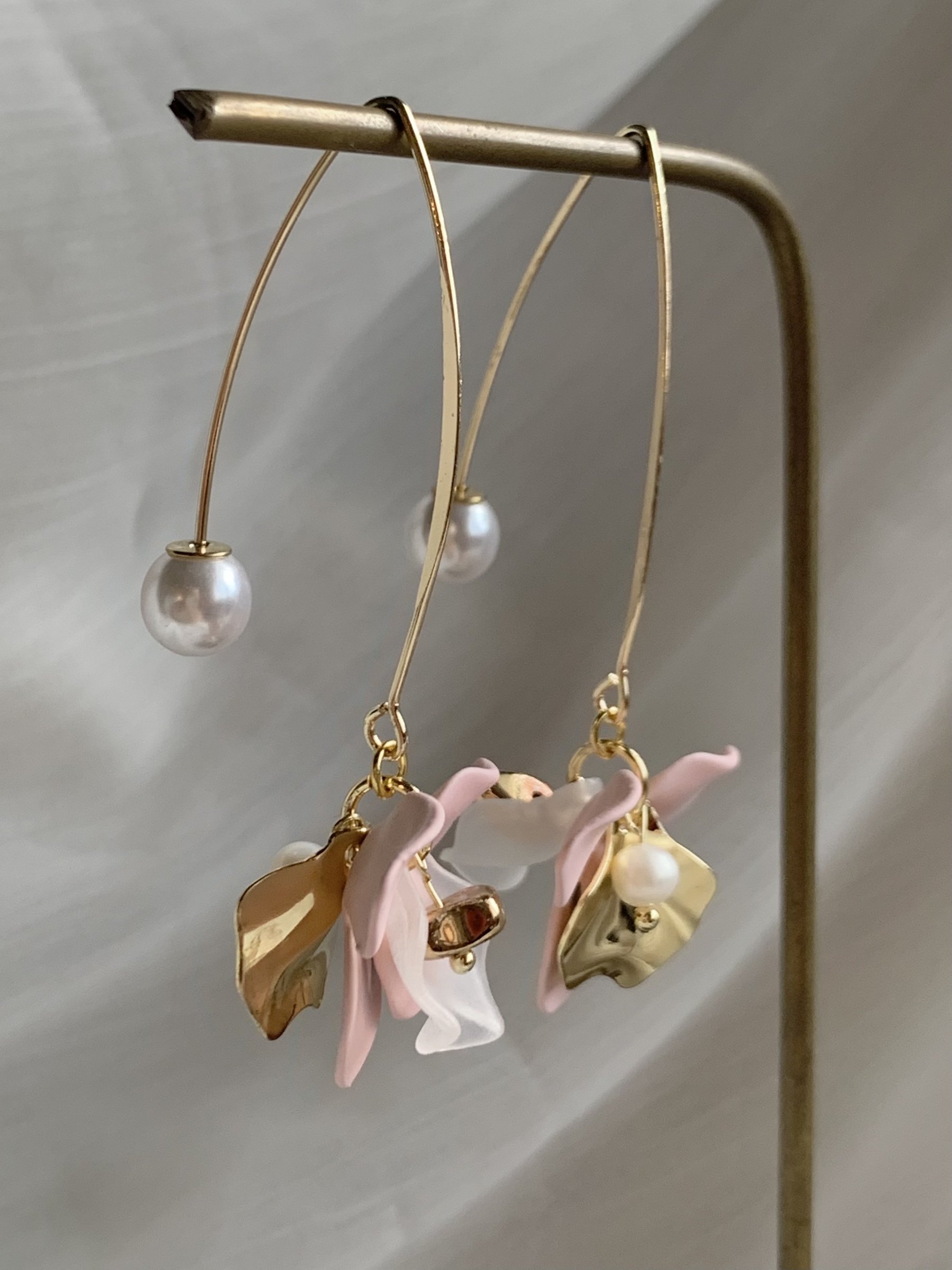 38D816FF-B085-4D8D-8D54-AE0864F7EEF9