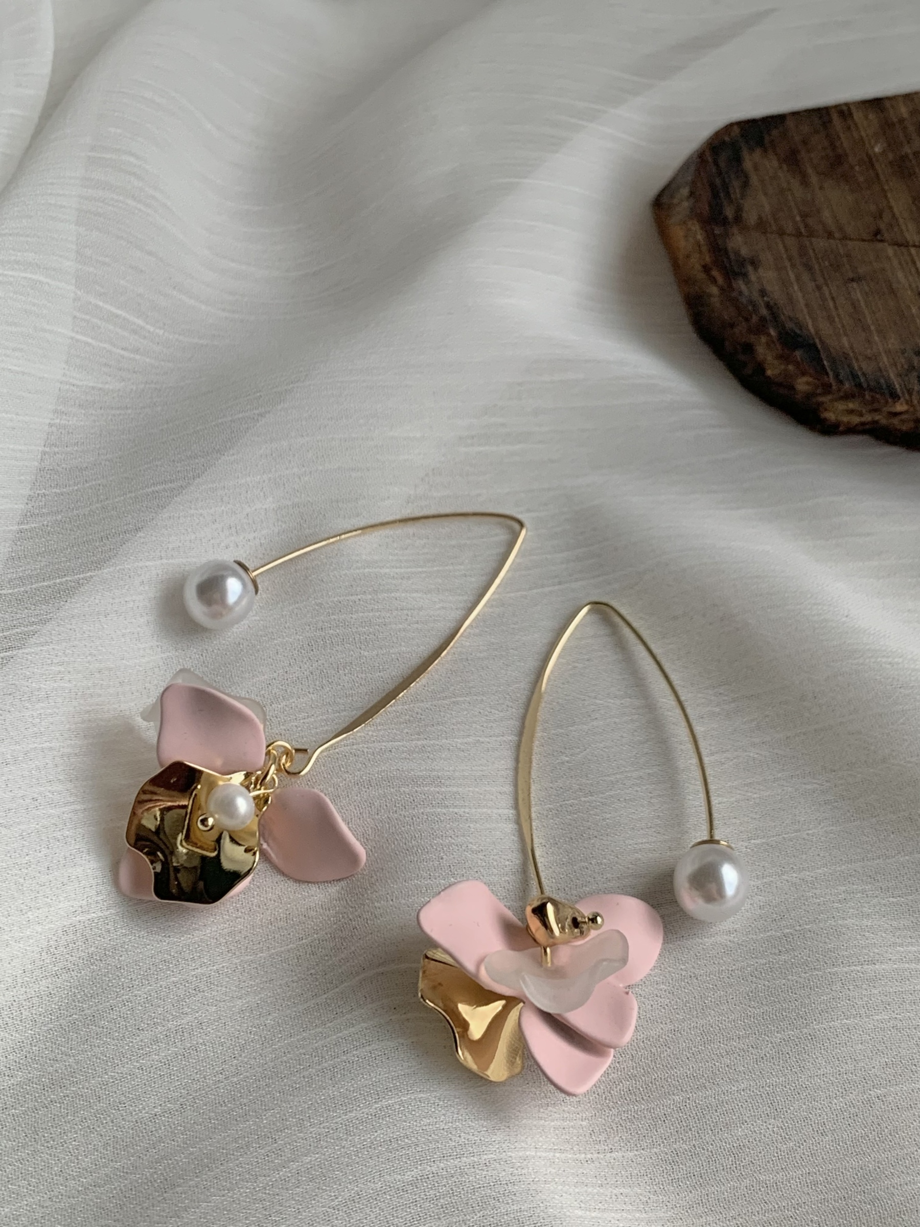 32CB48F0-5A87-4179-B96F-1040DBD183FB