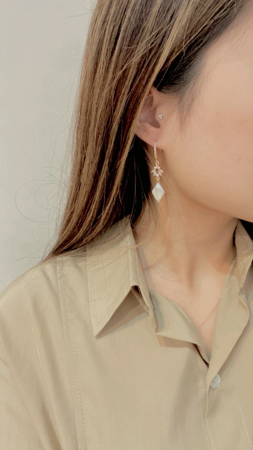 B9B7CEF9-6EEA-4F4D-A295-2039A986C5BB