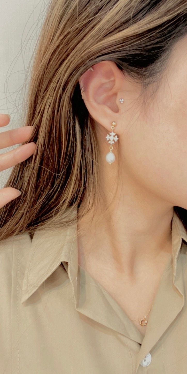 A6CB2F9D-39D3-4BE9-BAFA-381C20BBC205