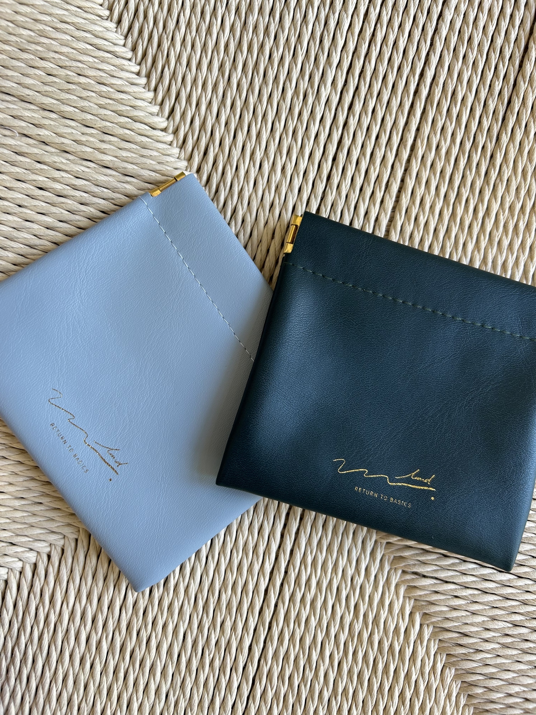 40B179D8-BCF9-4A56-BCFB-BEF55653DAED