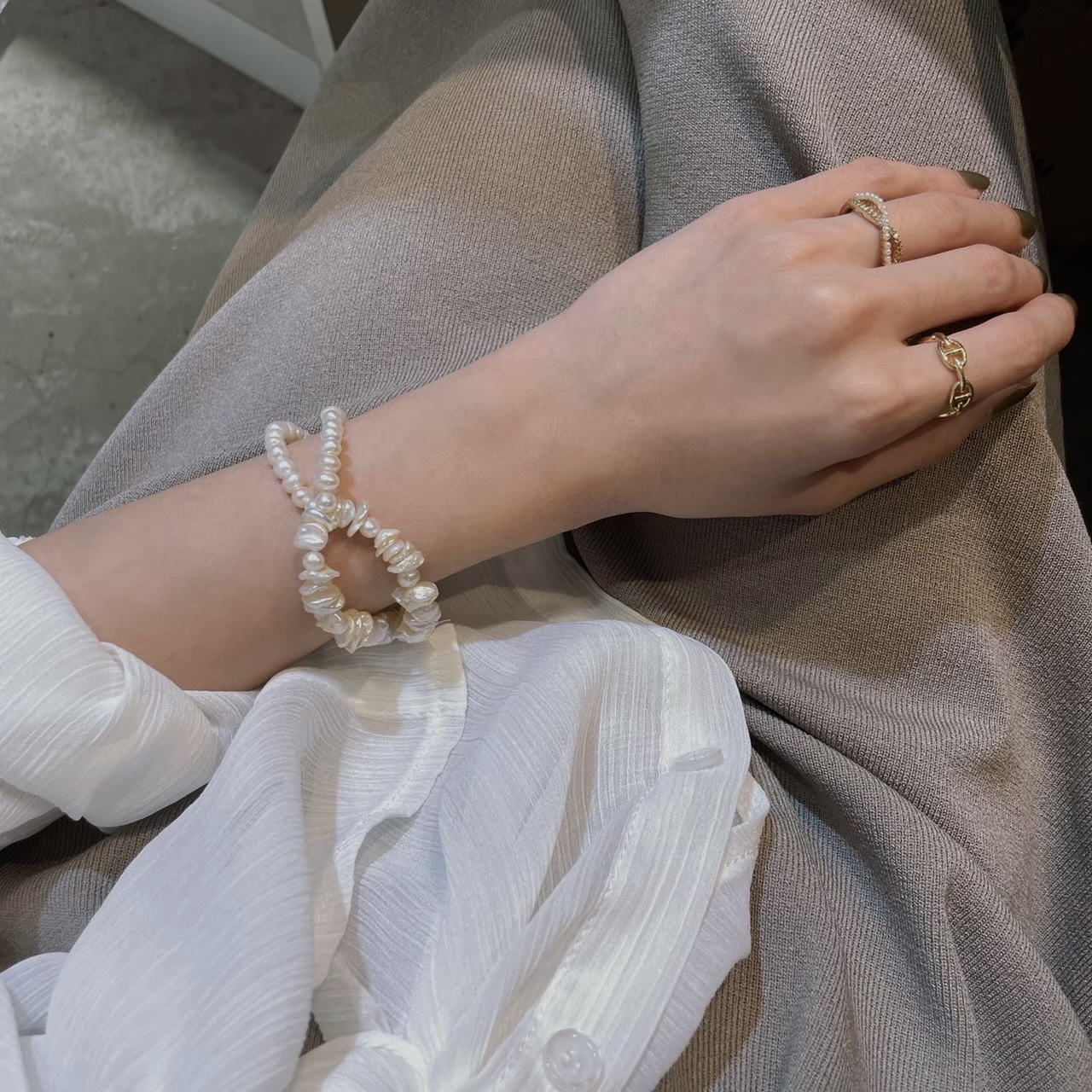 2952F210-1A77-4324-A1A1-B63E0570EC5D