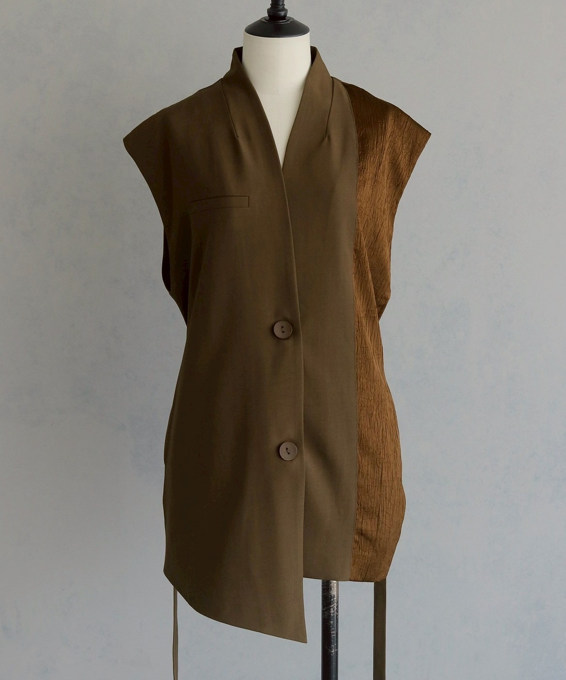 B75DFC68-AE63-4F0B-BB9A-40BA9174FBD4