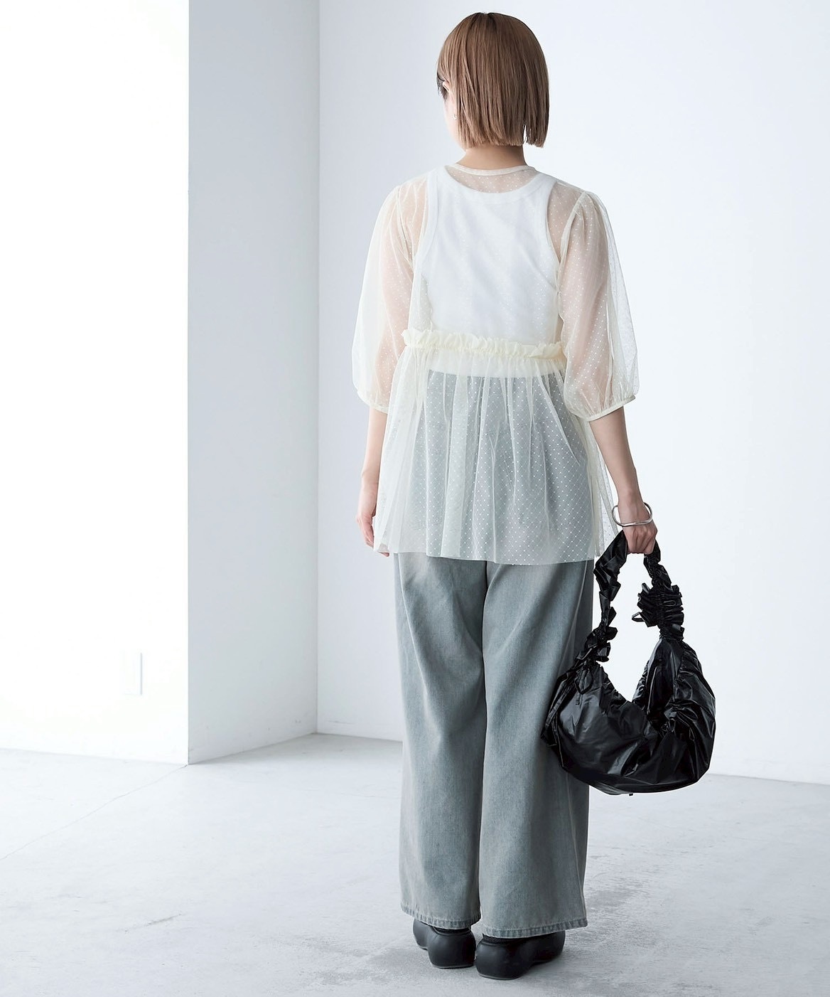 6CC5D850-8A20-4F43-99DF-05A366120BBC