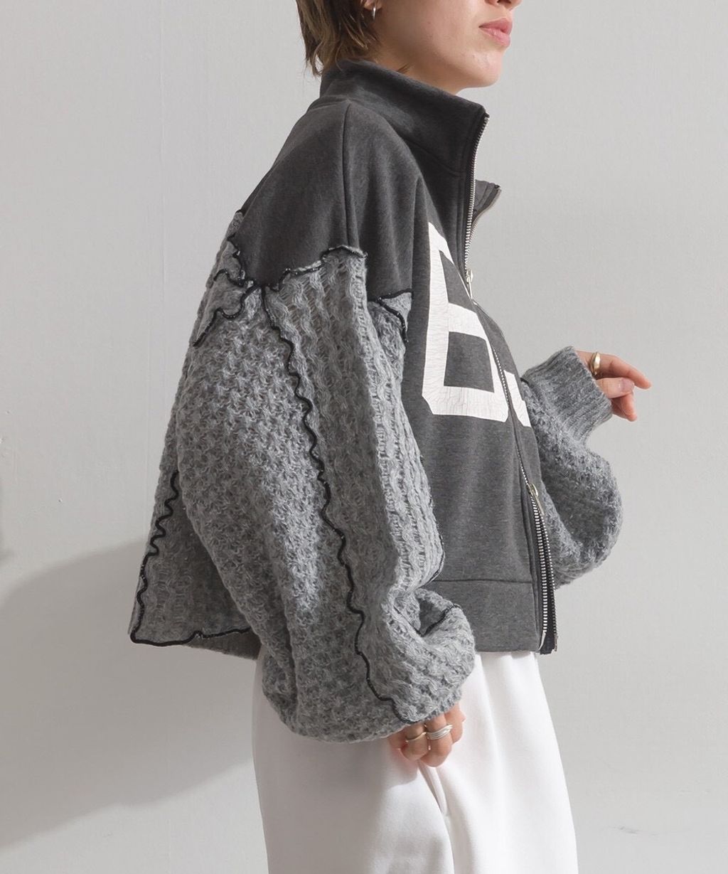 31B51DDC-B6F7-4739-9C75-C4B18F928A1B