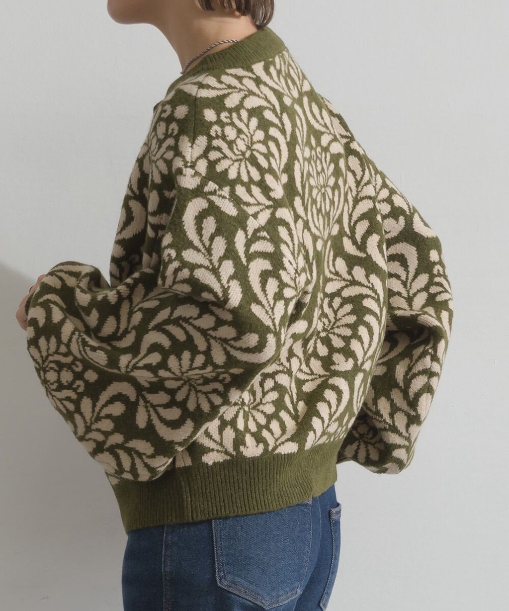 10EEEB6E-46E3-4B2A-98F8-86714AC49B8D