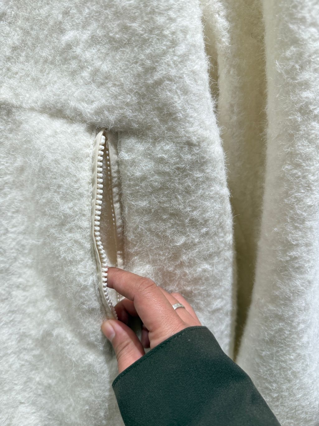 image_C9998649-6405-466B-BDA0-94A8A4B7C261_1765274997