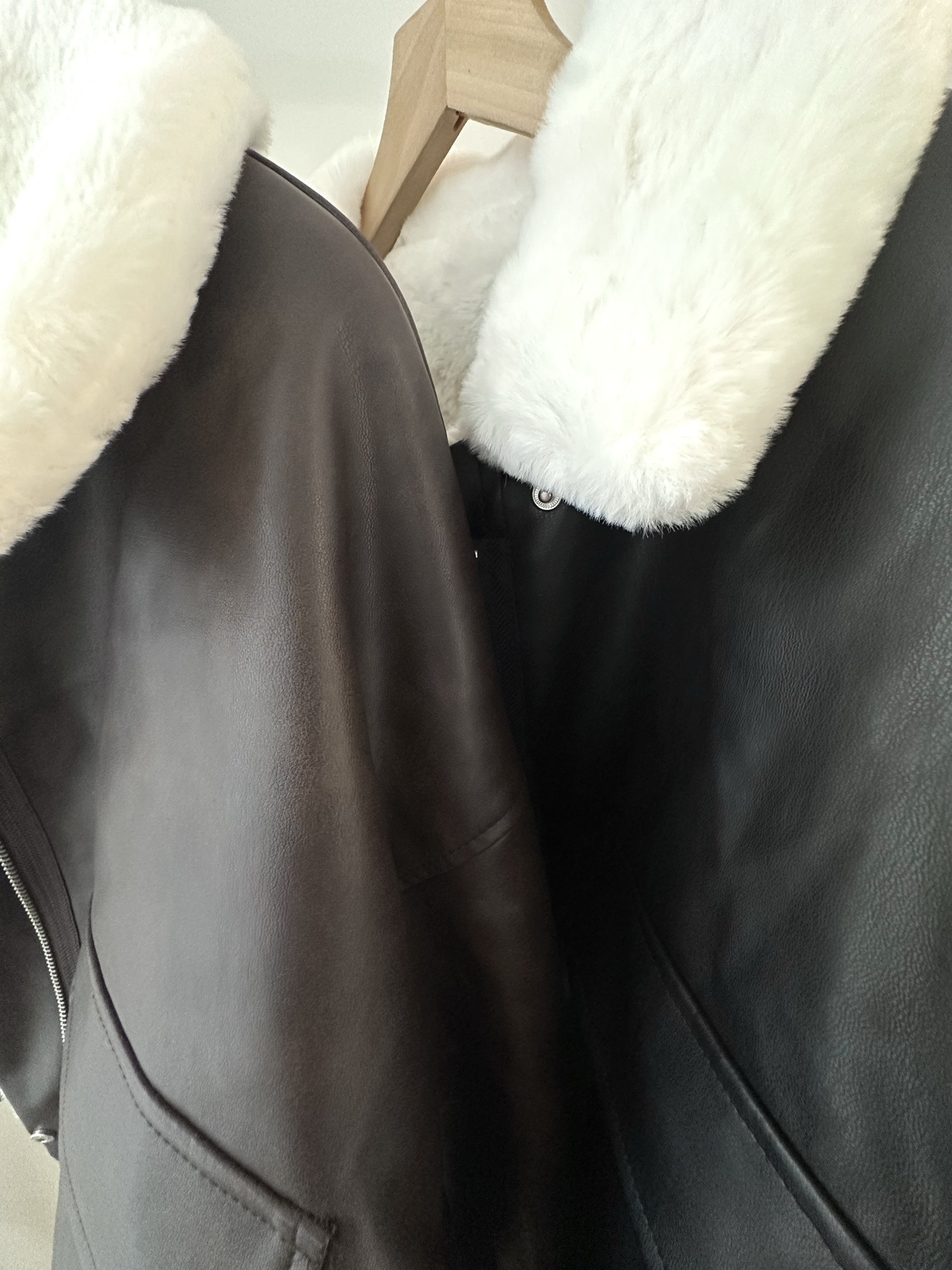 image_CB733F8F-831C-445F-B4DB-A8CCEC0D61DB_1765603755