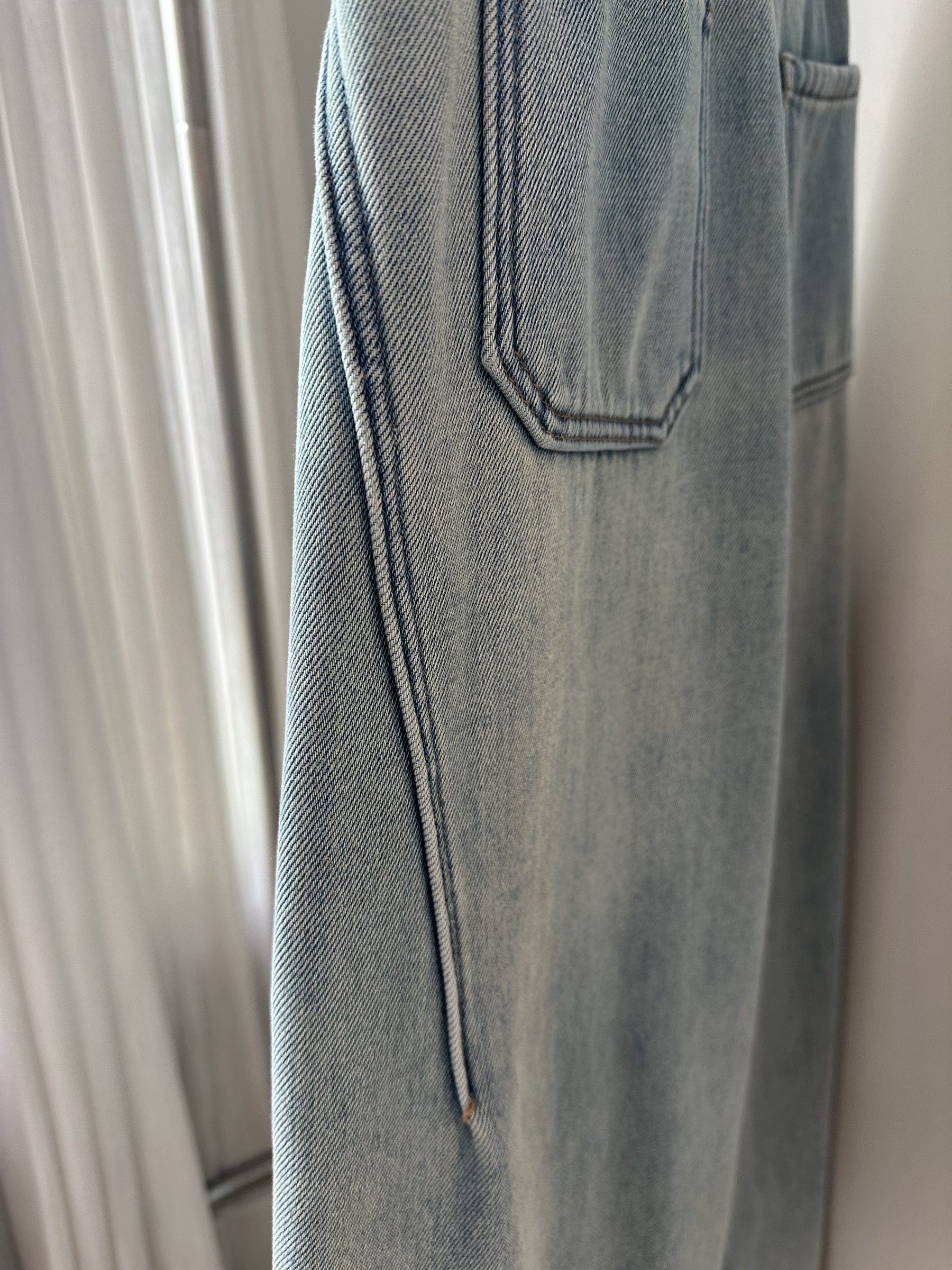 image_BD40D621-E5A2-4C72-8942-060AB1BF92C3_1765781553