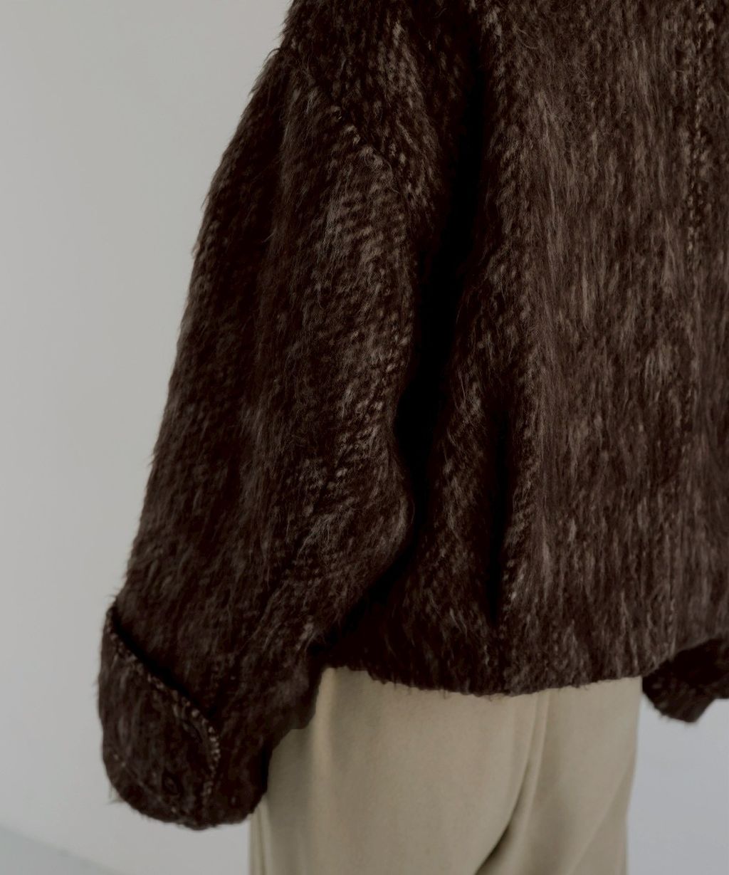 EB865BF5-D521-43D0-9117-59DB12EB0598