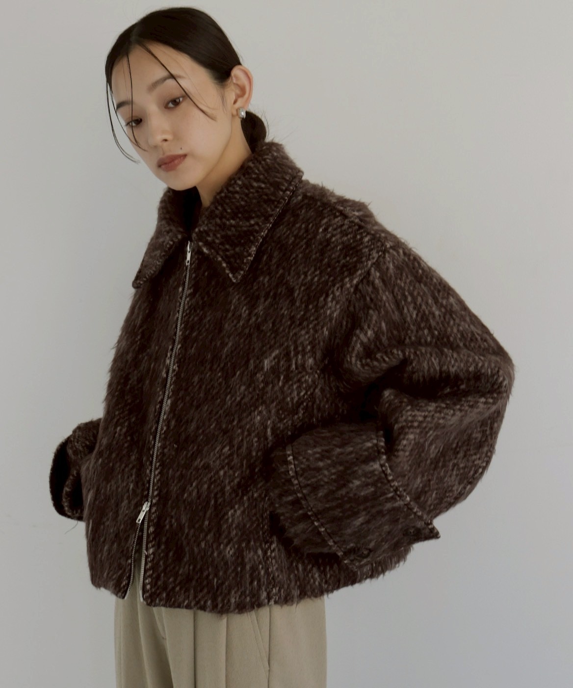 66B23733-DE7C-4870-8AA0-9145530FDD86