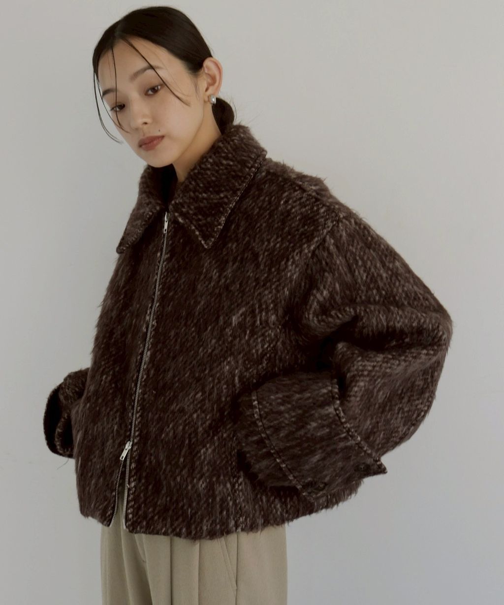 66B23733-DE7C-4870-8AA0-9145530FDD86