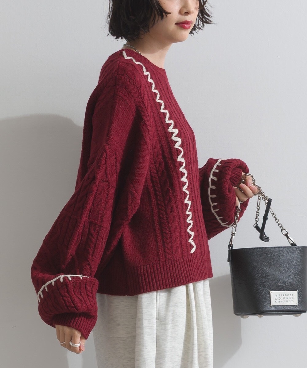 FDFEF1ED-7626-425C-8F3D-5072E67E4421