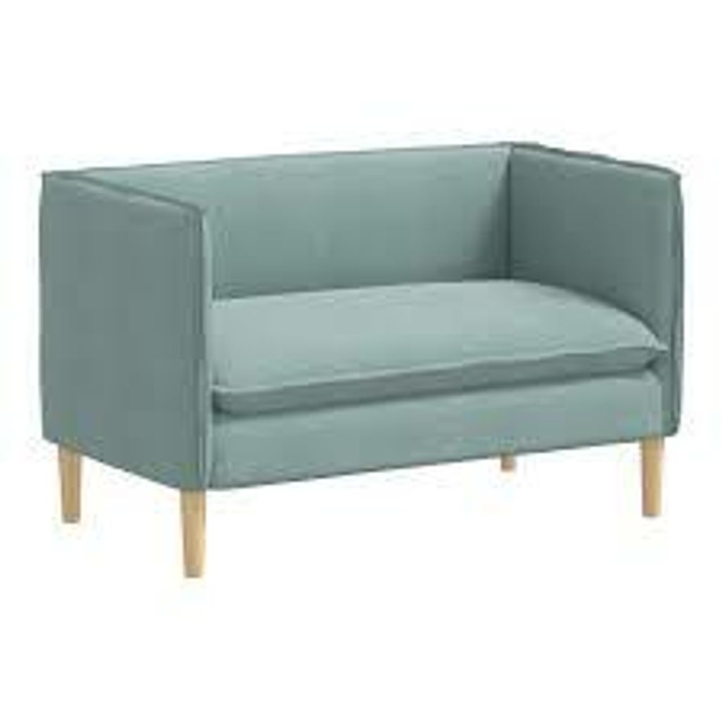 Tifanny Green Sofa 台北男孩 新山女孩