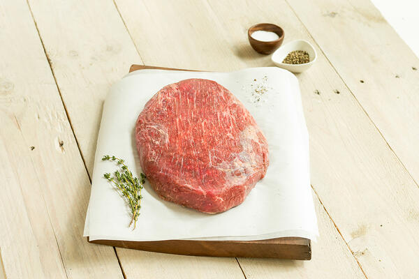 Mark one less thing off your holiday planning: impressing everyone with Wagyu beef