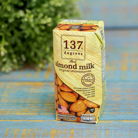 137 Degrees Almond Milk Unsweetened 无糖杏仁奶 180ml