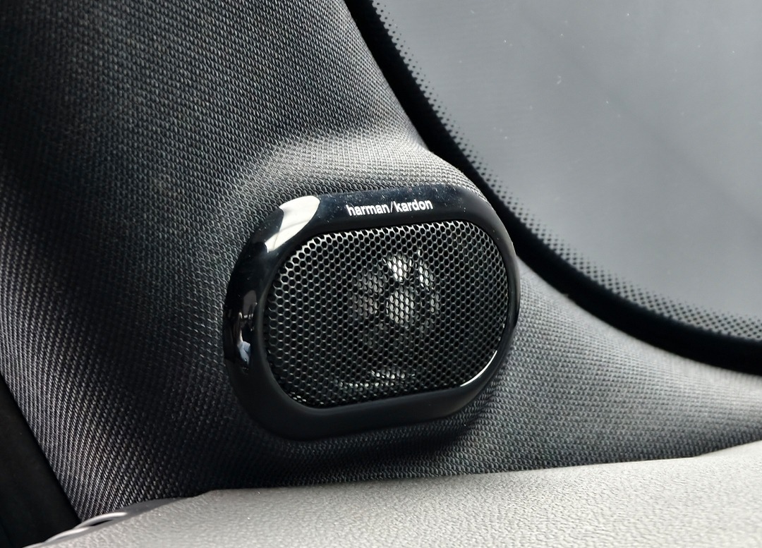 WhatsApp Image 2026-03-03 at 17.09.27