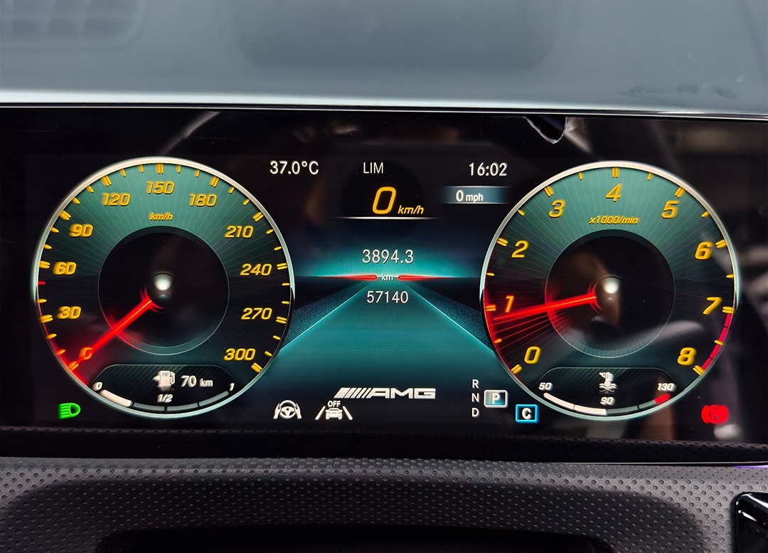 WhatsApp Image 2026-04-03 at 09.14.31