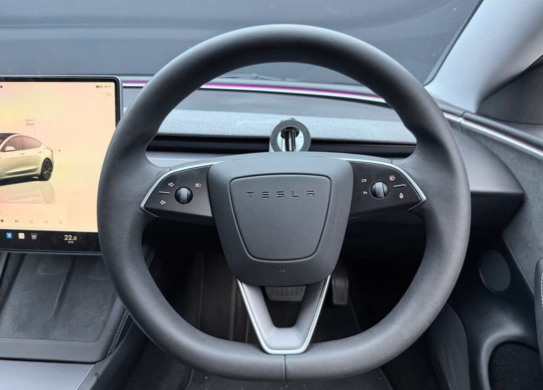 WhatsApp Image 2026-04-08 at 12.47.00 (2)