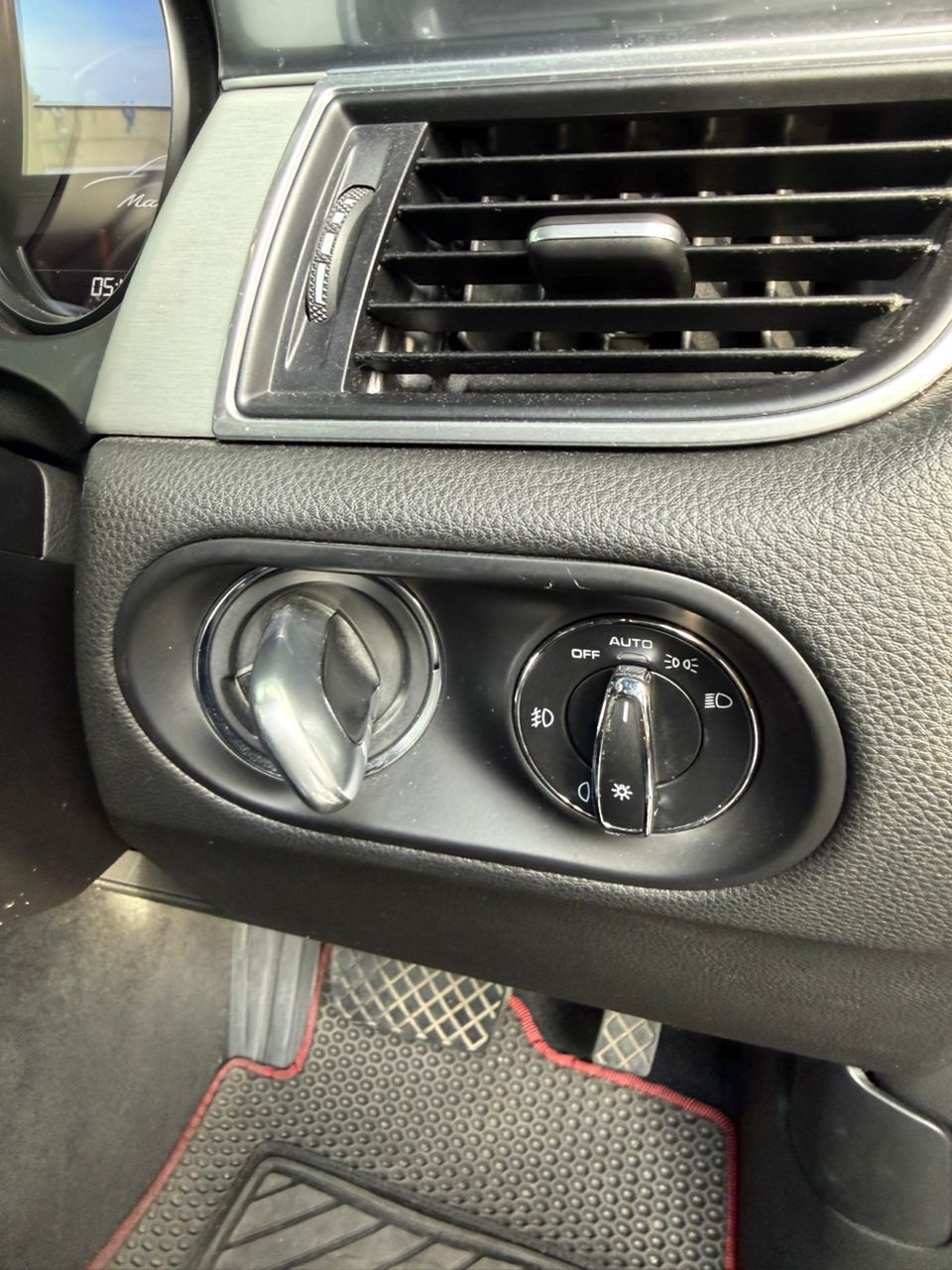 WhatsApp Image 2026-04-16 at 09.19.45 (3)