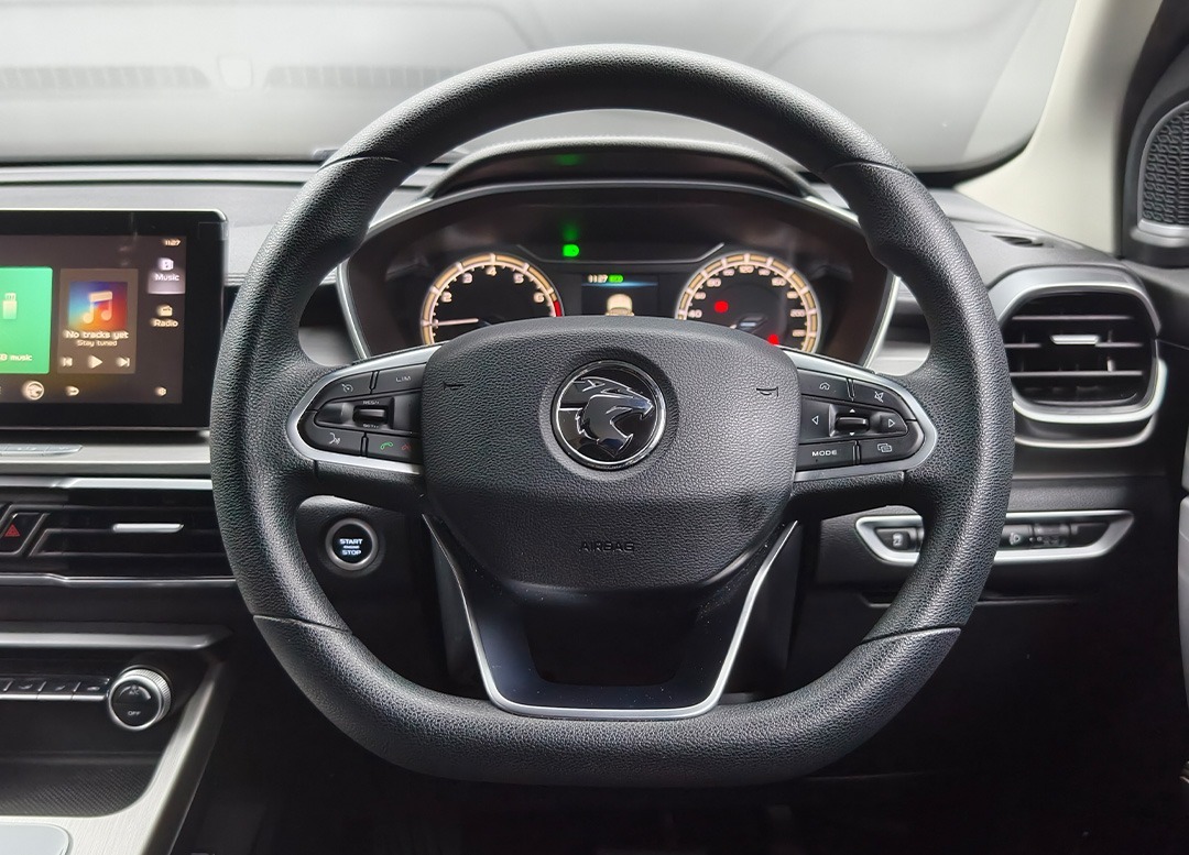 WhatsApp Image 2025-06-18 at 17.01.01