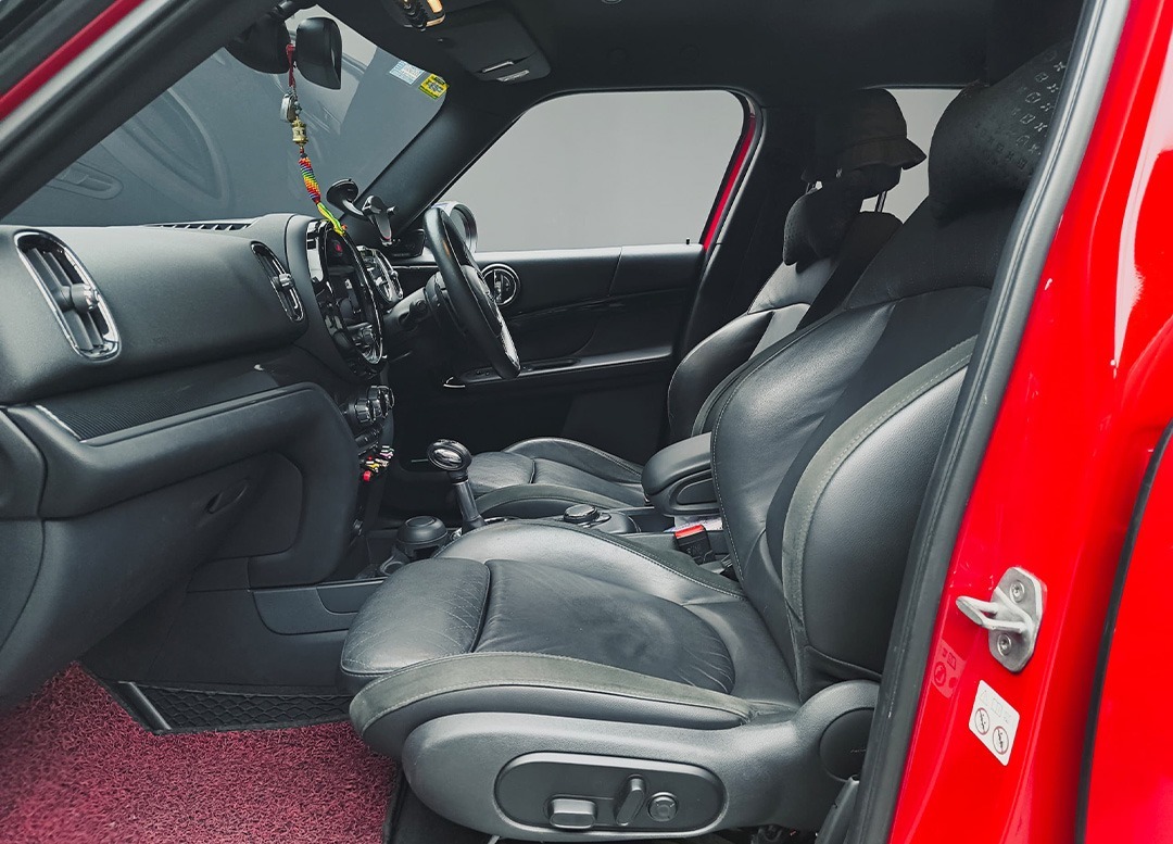 WhatsApp Image 2025-07-24 at 11.28.47 (2)