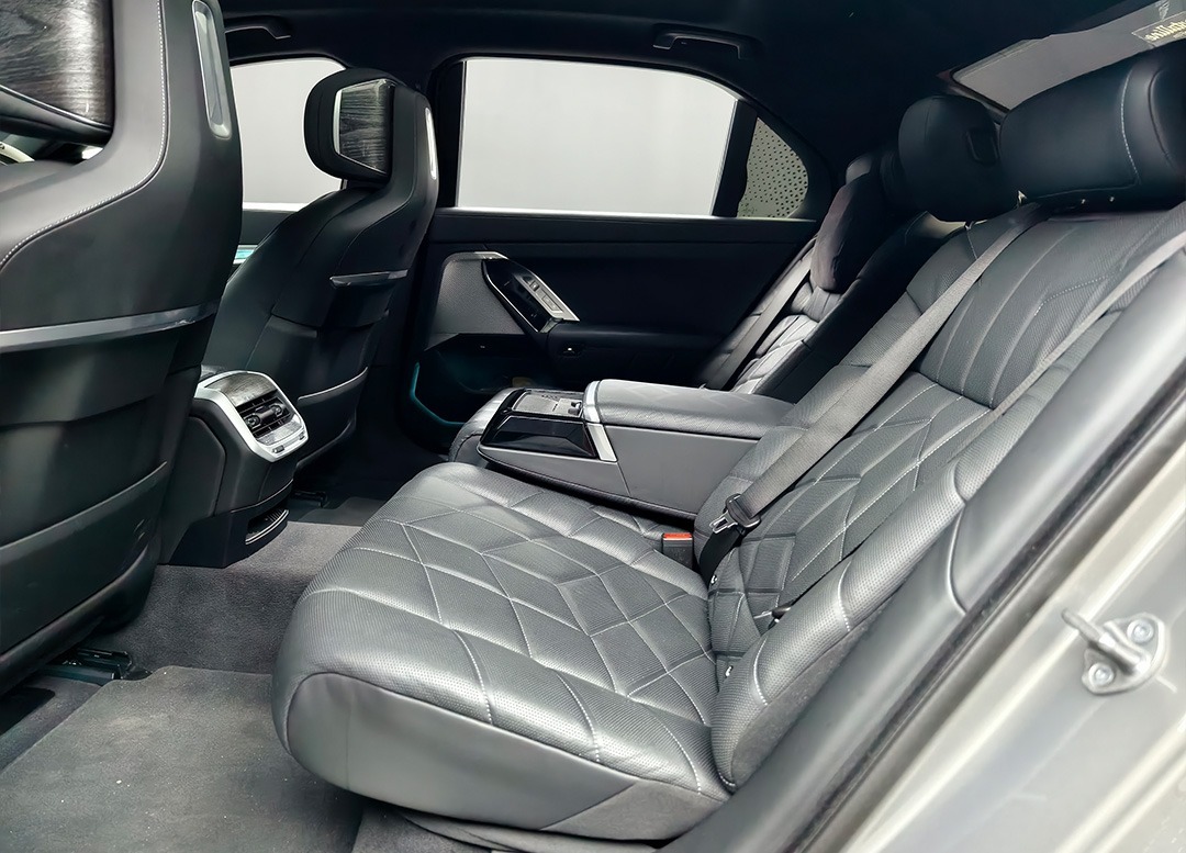 WhatsApp Image 2025-08-04 at 17.44.10