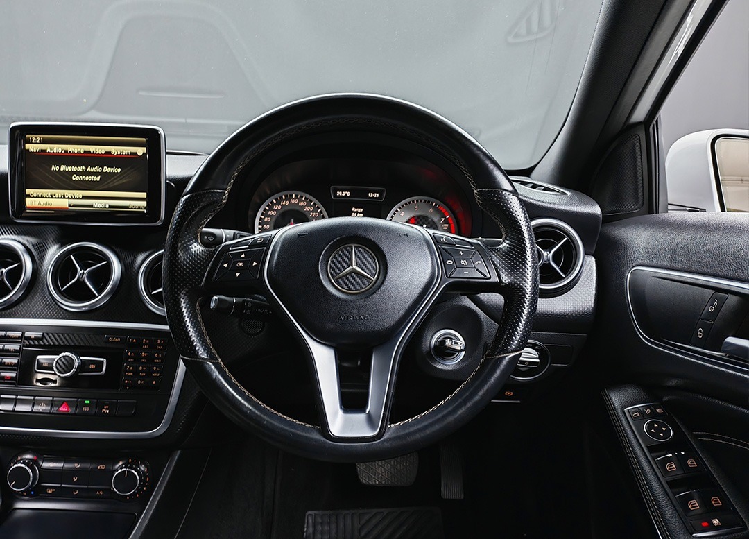 WhatsApp Image 2025-08-11 at 13.58.02