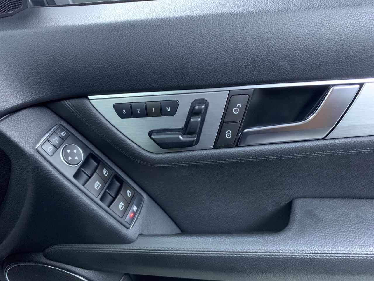 WhatsApp Image 2025-08-13 at 14.00.16 (1)