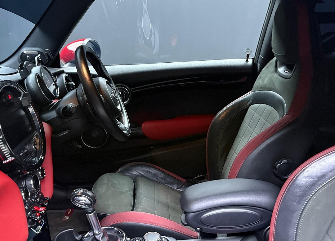 WhatsApp Image 2025-08-20 at 09.12.49 (1)