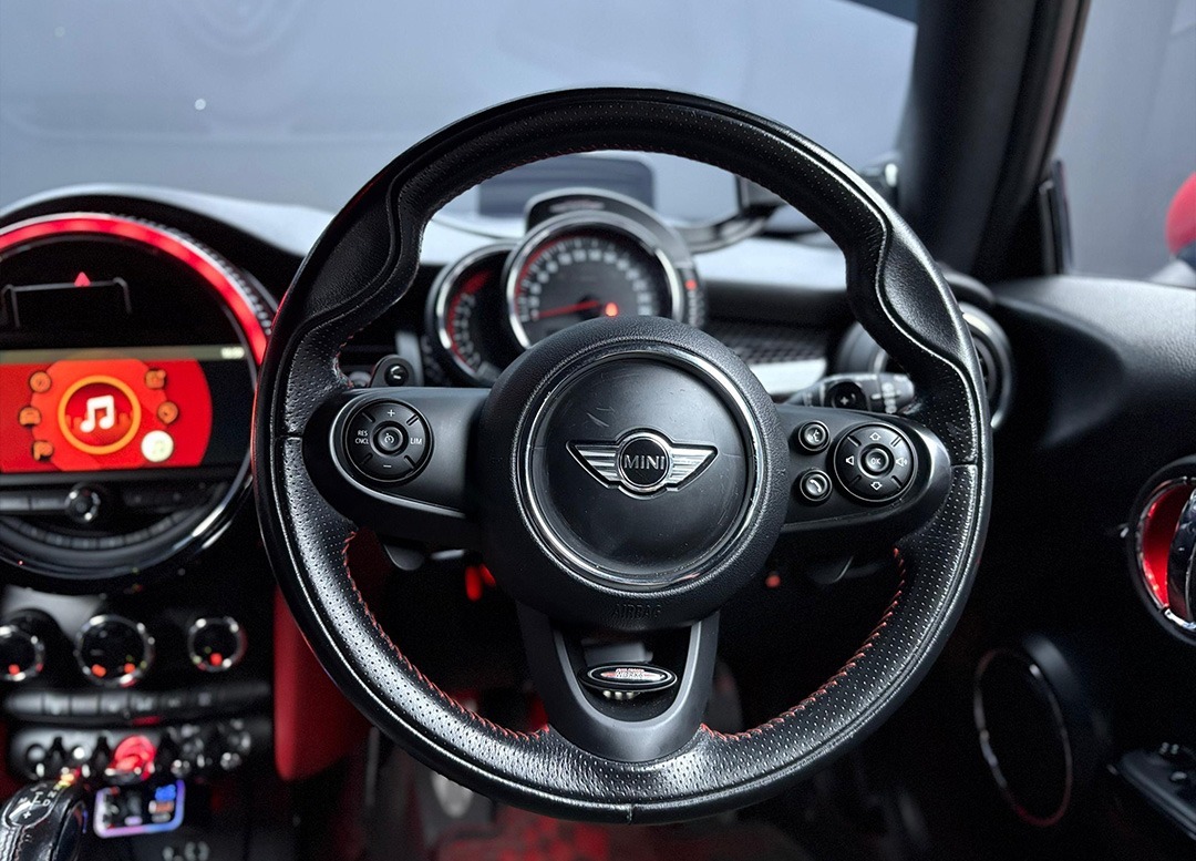 WhatsApp Image 2025-08-20 at 09.12.48 (1)