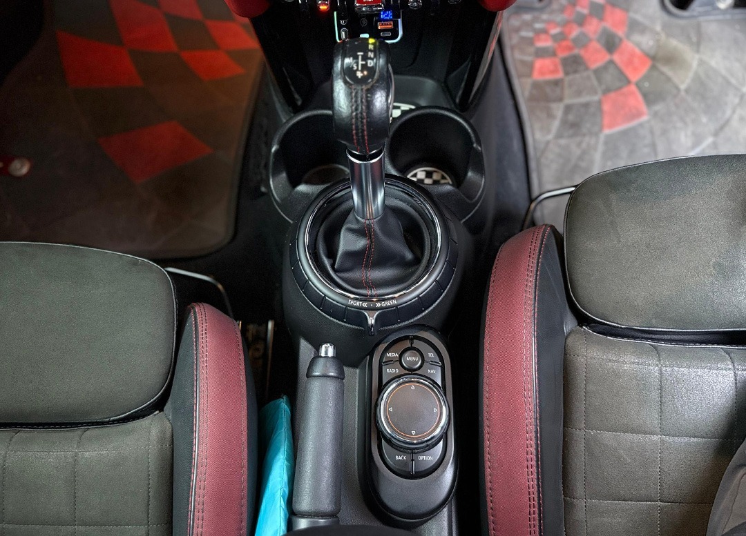 WhatsApp Image 2025-08-20 at 09.12.46 (3)