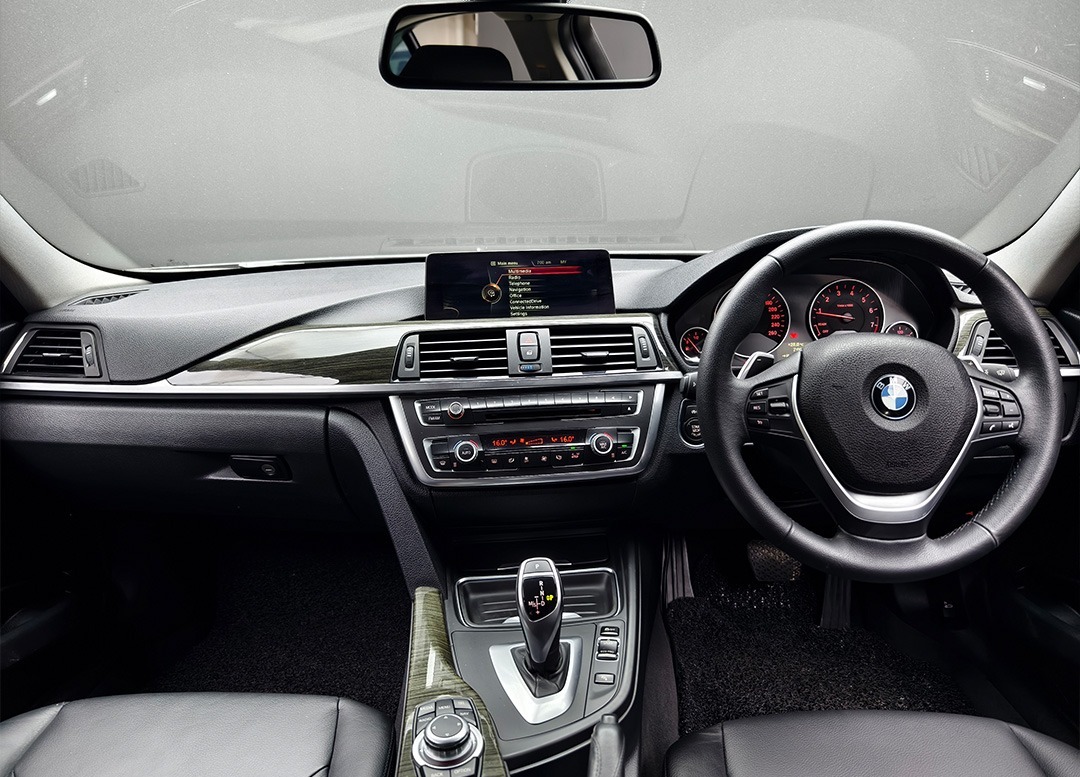 WhatsApp Image 2025-08-28 at 17.00.02