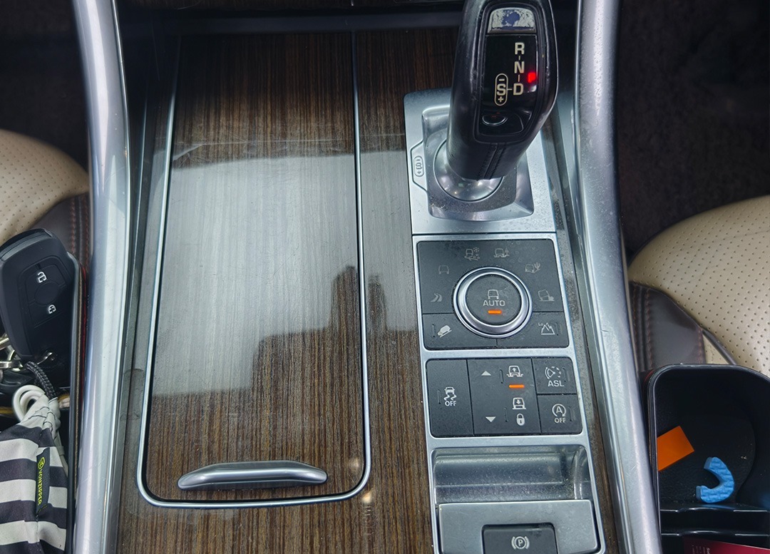 WhatsApp Image 2025-08-28 at 16.51.37