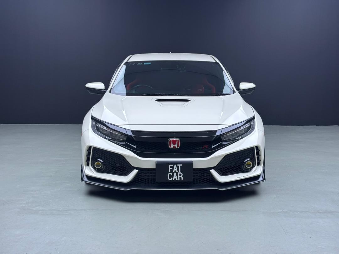 WhatsApp Image 2025-08-31 at 17.20.00