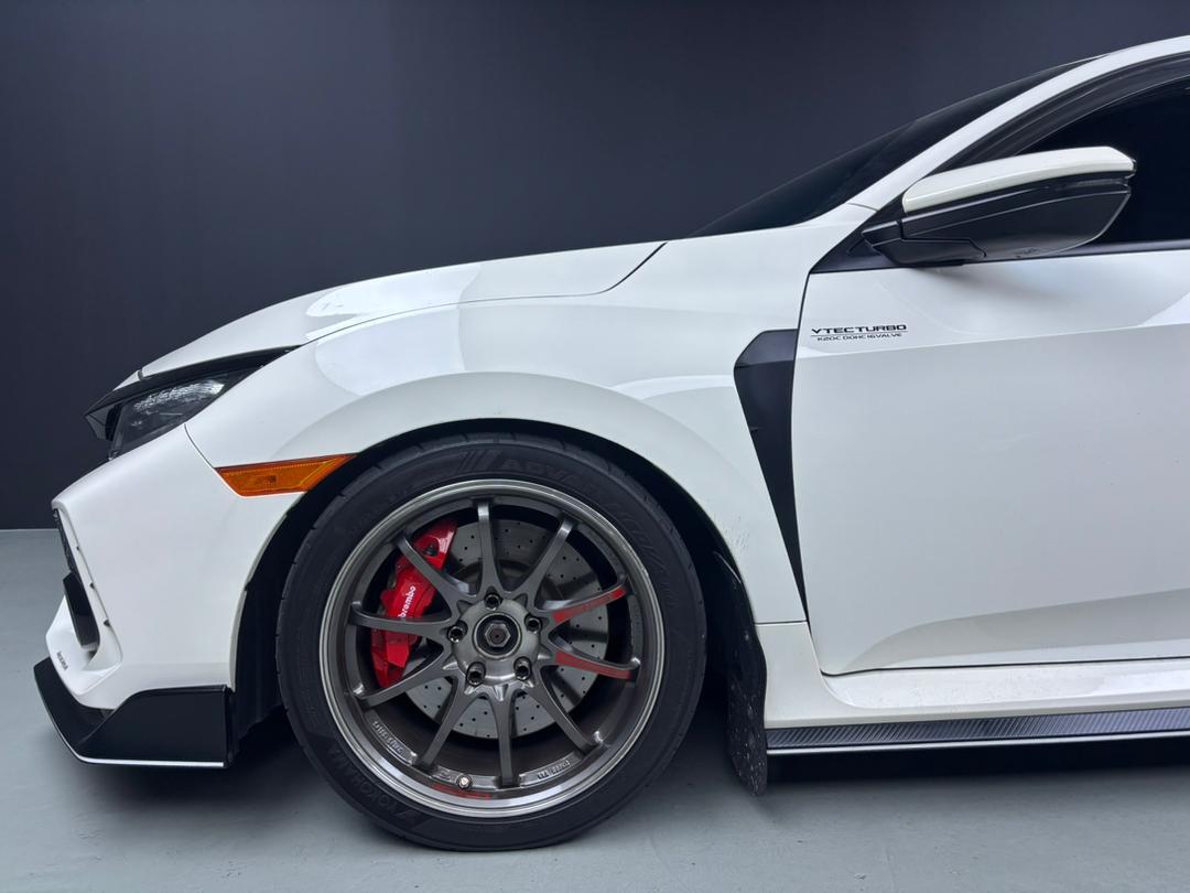 WhatsApp Image 2025-08-31 at 17.20.01 (1)