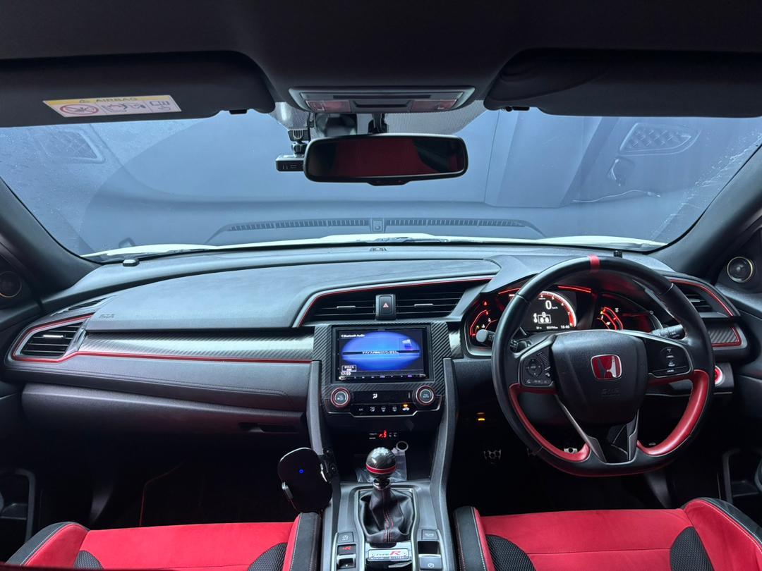 WhatsApp Image 2025-08-31 at 17.20.02